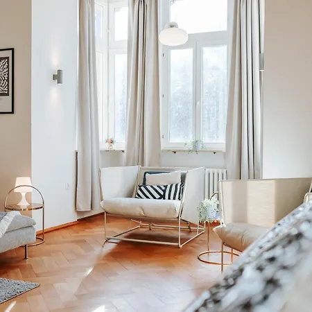 Namastay! Altbau-charme Und Komfort Im Zentrum - 3br Apartment Mannheim