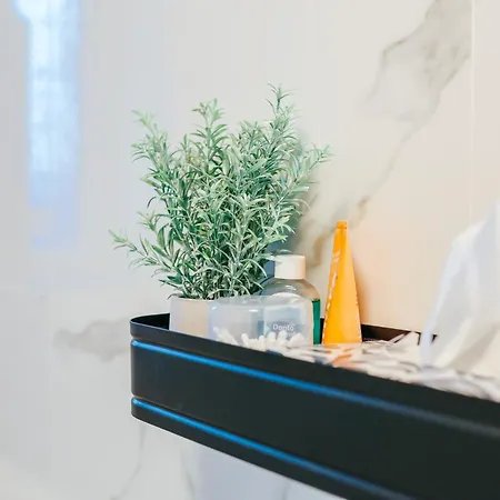 아파트 Namastay! Altbau-charme Und Komfort Im Zentrum
