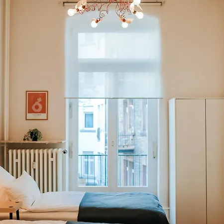 Namastay! Altbau-charme Und Komfort Im Zentrum - 3br Apartment Mannheim