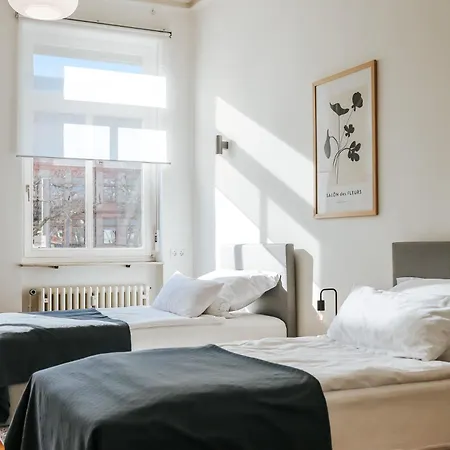 Namastay! Altbau-charme Und Komfort Im Zentrum - 3br
