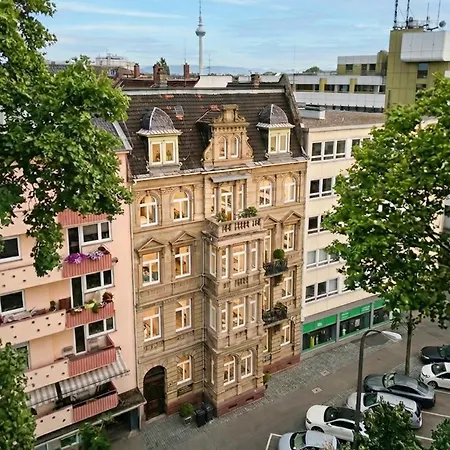 Namastay! Altbau-charme Und Komfort Im Zentrum - 3br * Mannheim